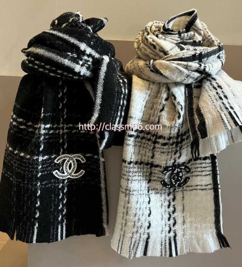 샤넬 25 한정판 양털 목도리 D3129