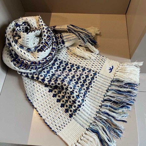 샤넬 25 한정판 양털 목도리 D3130