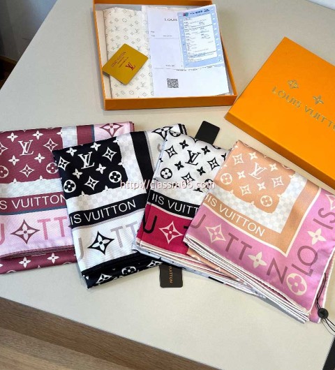 루이비통 25 한정판 Monogram Infinity 스카프 D3132