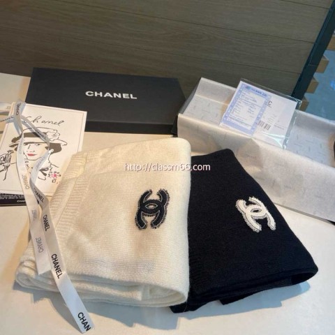 샤넬 25 한정판 양털 목도리 D3138