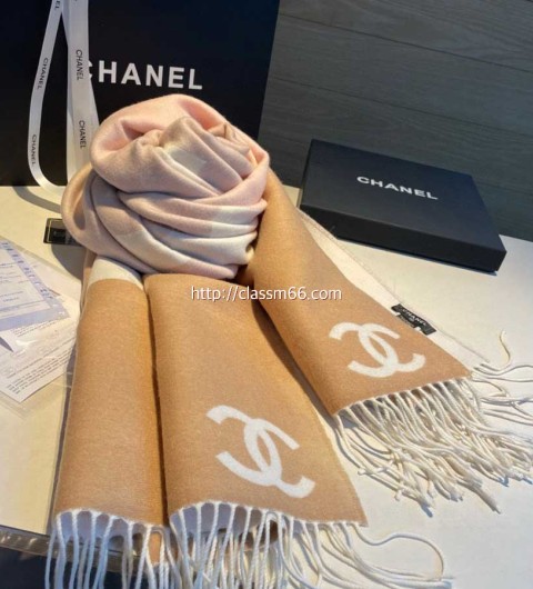샤넬 25 한정판 양털 목도리 D3141