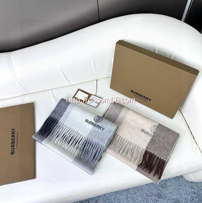 버버리 25 한정판 양털 목도리 D3161