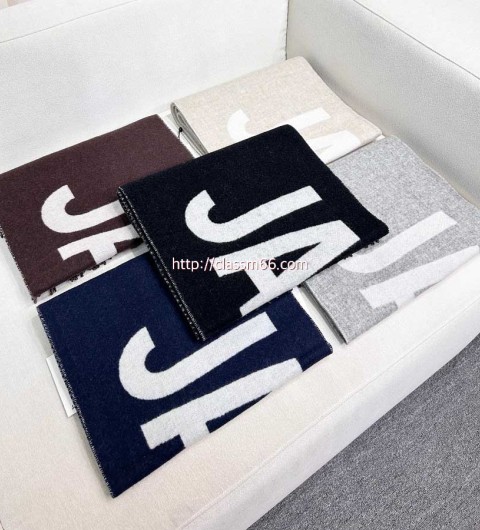 JACQUEMUS 자크뮈스 25 한정판 양털 목도리 D3163