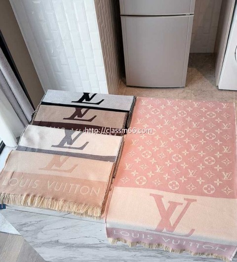 루이비통 25 한정판 양털 목도리 D3181