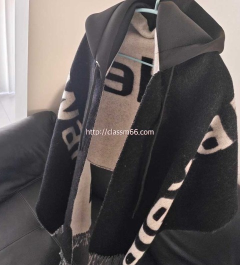 알렉산더왕 25 한정판 양털 목도리 D3182