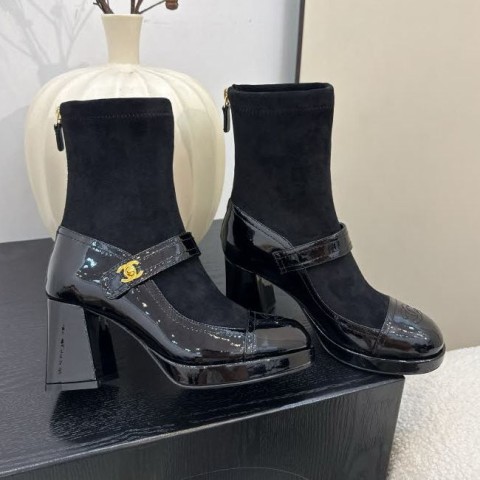 샤넬 25 한정판 여성 하이 부츠 B5171