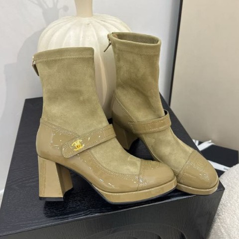 샤넬 25 한정판 여성 하이 부츠 B5173