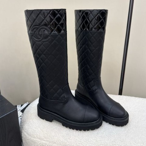 샤넬 25 한정판 여성 부츠 B5179