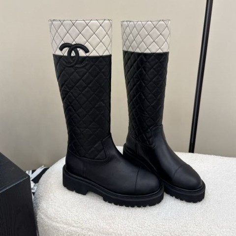 샤넬 25 한정판 여성 부츠 B5180