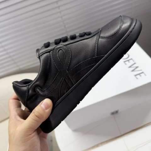 로에베 25 한정판 남여공용 신발 B5233