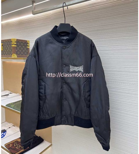 발렌시아가 25 한정판 남여공용 긴팔 자켓 A13222