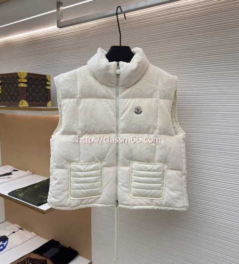 몽클레어 25 한정판 민소매 패딩 조끼 자켓 A13259