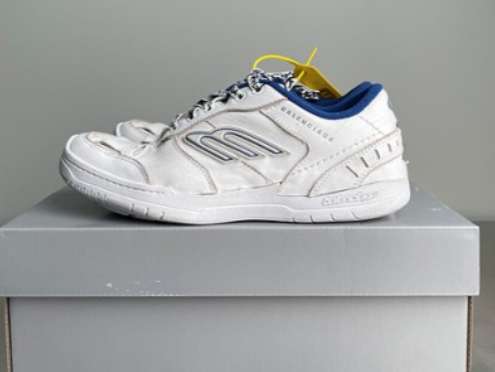 발렌시아가 25 한정판 남녀공용 Hamptons Worn-Out Sneaker 화이트/블루 햄튼스 원아웃 스니커즈 신발 B5244