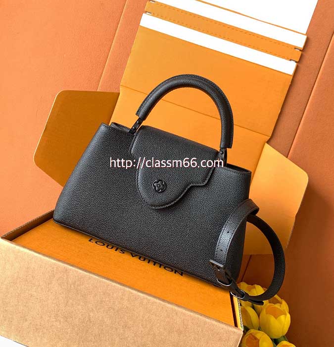 루이비통 25 한정판 CarryAll M23947 소가죽 카프스킨 크로스백 가방 C5709