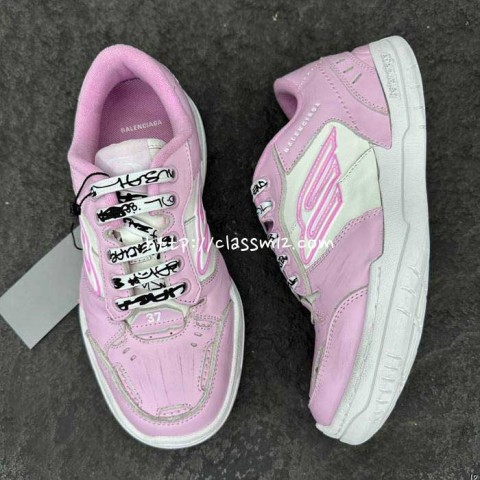 발렌시아가 25 한정판 Hamptons Worn-Out 남녀공용 소가죽 카프스킨 운동화 B5280