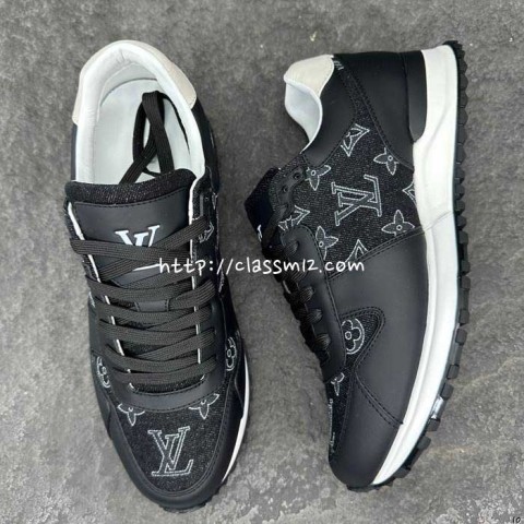 루이비통 25 한정판 RUN AWAY 운동화 B5283