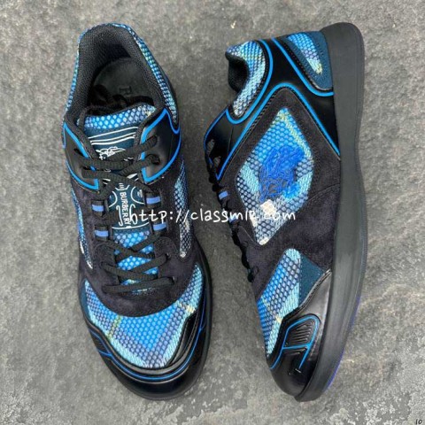 버버리 25 한정판 Matrix 운동화 B5290