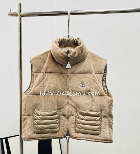 몽클레어 25 한정판 거위털 민소매 패딩 조끼 자켓 A13369
