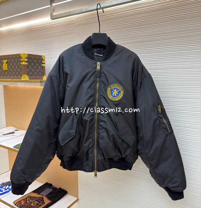 발렌시아가 25 한정판 긴팔 자켓 A13374