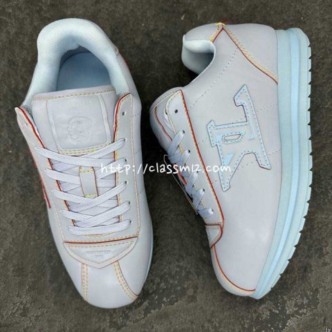 루이비통 25 한정판 1AIKI4 LV BUTTERSOFT 남녀공용 소가죽 카프스킨 운동화 B5316