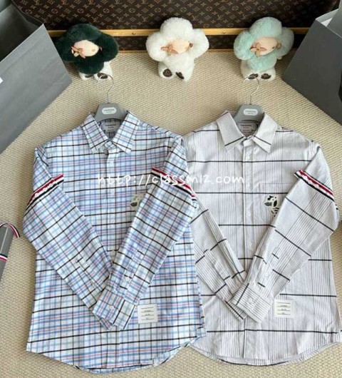 톰브라운 25 한정판 긴팔 셔츠 A13482