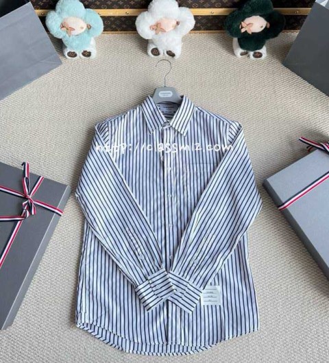 톰브라운 25 한정판 긴팔 셔츠 A13496