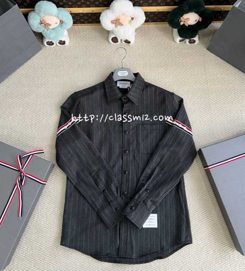 톰브라운 25 한정판 긴팔 셔츠 A13503