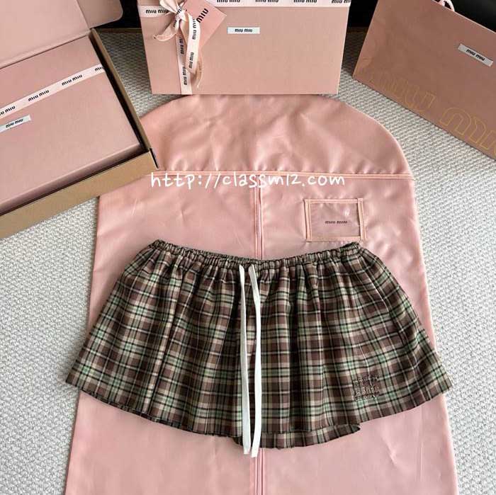 미우미우 25 한정판 여성 치마 A13542