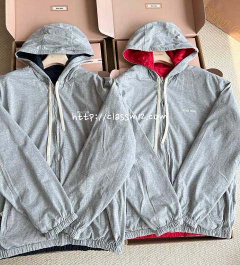 미우미우 25 한정판 양면 긴팔 후드 자켓 A13544