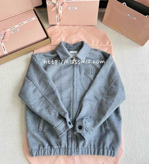 미우미우 25 한정판 긴팔 자켓 A13547