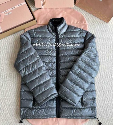 미우미우 25 한정판 긴팔 자켓 A13550