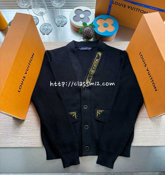 루이비통 25 한정판 긴팔 가디건 A13560