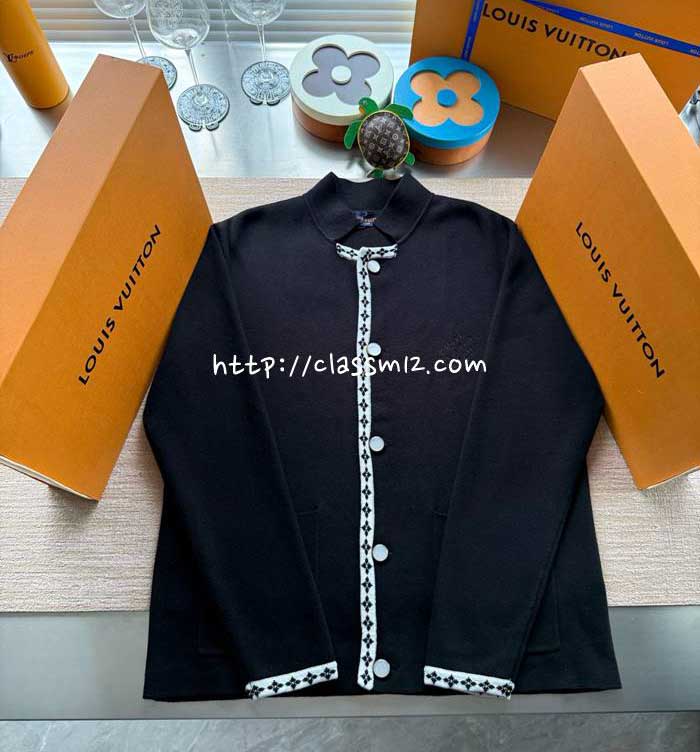 루이비통 25 한정판 긴팔 가디건 A13562
