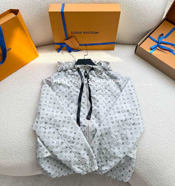 루이비통 25 한정판 긴팔 후드 자켓 A13578