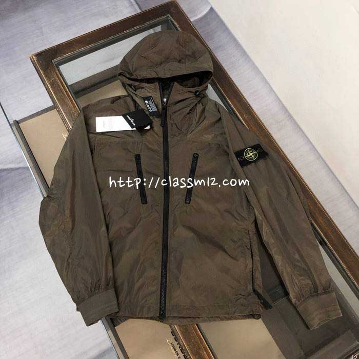 스톤아일랜드 25 한정판 Packable jacket 긴팔 후드 자켓 A13632