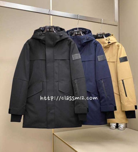 버버리 25 한정판 긴팔 후드 패딩 자켓 A13644