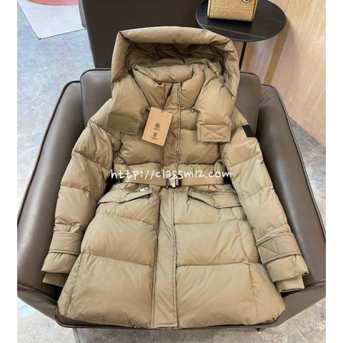 버버리 25 한정판 거위털 긴팔 후드 패딩 자켓 A13657