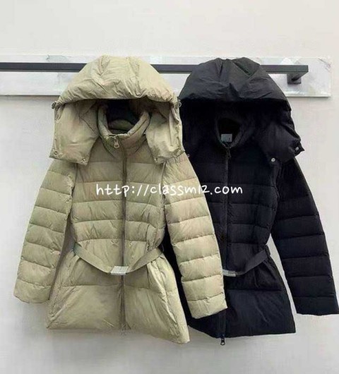 버버리 25 한정판 거위털 긴팔 후드 패딩 자켓 A13660