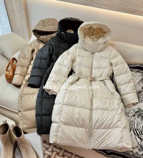 버버리 25 한정판 거위털 긴팔 후드 패딩 자켓 A13663