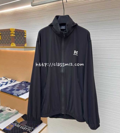 발렌시아가 25 한정판 긴팔 후드 자켓 A13664