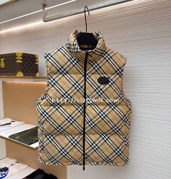 버버리 25 한정판 민소매 후드 패딩 조끼 자켓 A13665