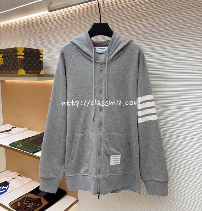 톰브라운 25 한정판 남여공용 긴팔 후드 자켓 A13675