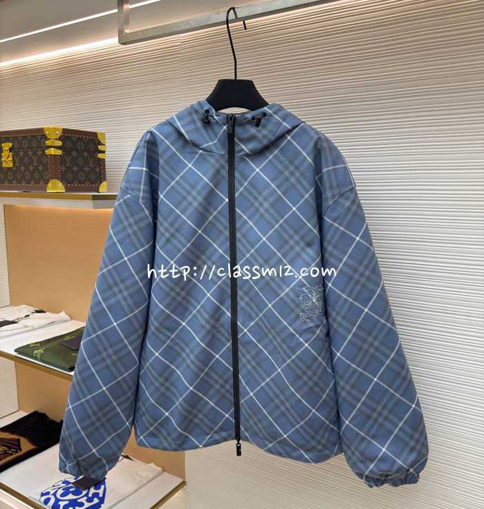 버버리 25 한정판 양면 긴팔 후드 자켓 A13693