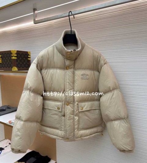 셀린느 25 한정판 여성 긴팔 패딩 자켓 A13733