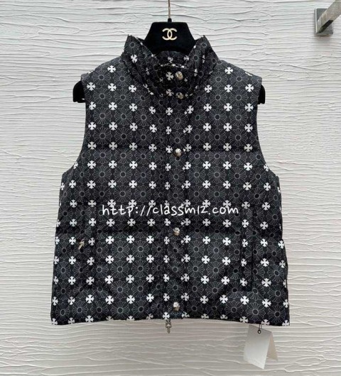 크롬하츠 25 한정판 민소매 패딩 조끼 자켓 A13778