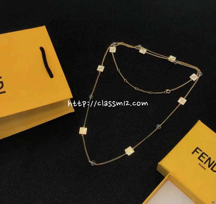펜디 25 한정판 목걸이 D3247