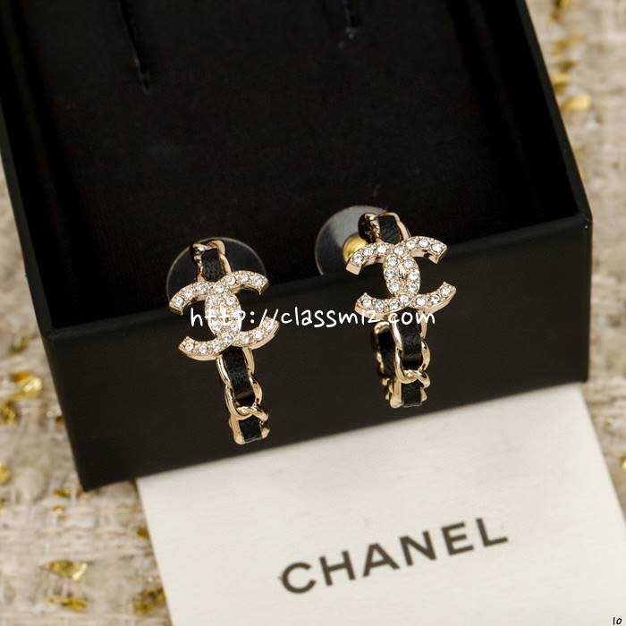 샤넬 25 한정판 귀걸이 D3254
