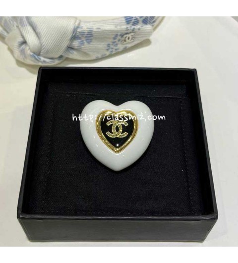 샤넬 25 한정판 vintage 브로치 D3259