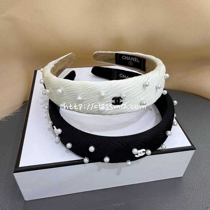 샤넬 25 한정판 헤어웨어 머리핀 D3261