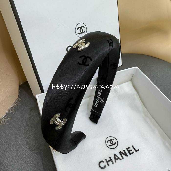 샤넬 25 한정판 헤어웨어 머리핀 D3262